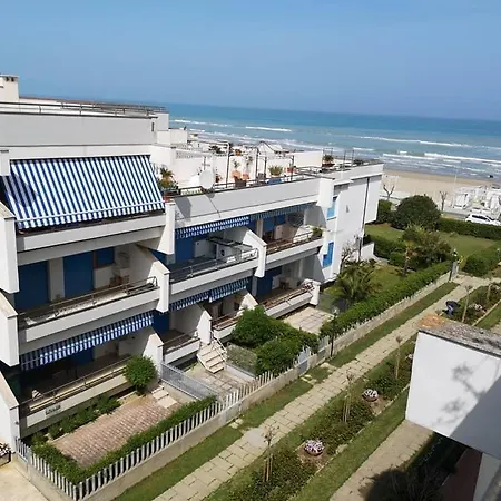 Διαμέρισμα Attico Sul Mare